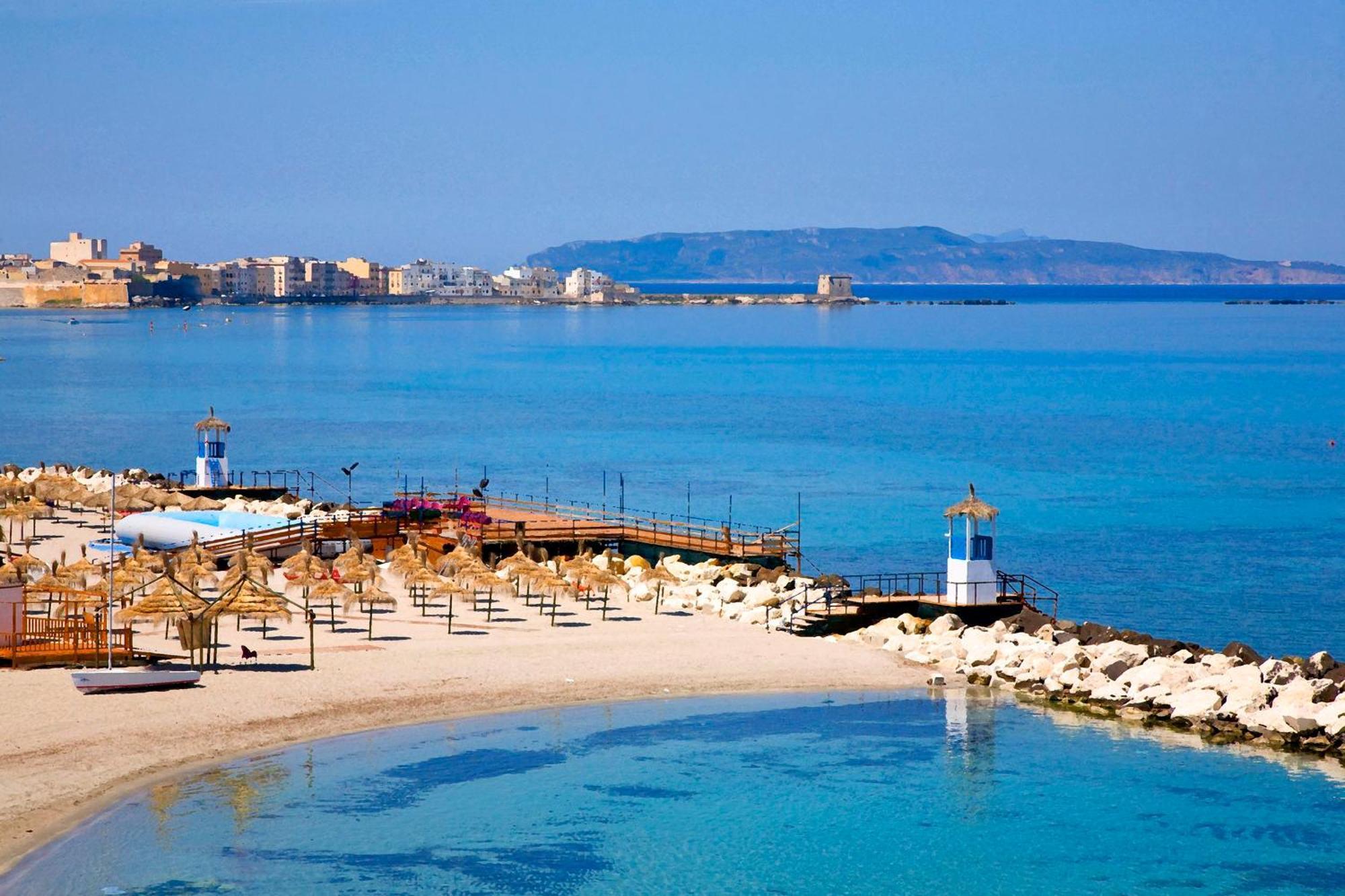Qui Vicino Boutique Rooms And Suites Trapani Eksteriør bilde